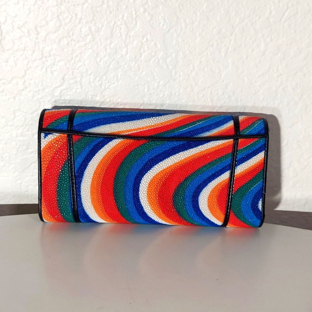 Stingray Multicolor Rectangular Wallet - image 3